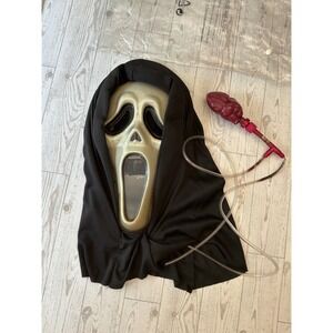 Fun World Ghost Face Bleeding Mask 8930 Scream 2016 Halloween Costume Pump